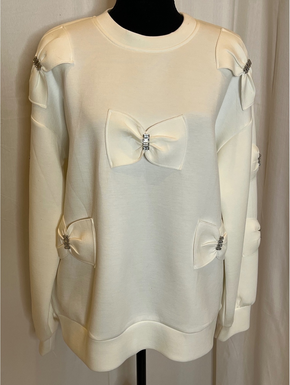 Maeve Anthropologie Ivory Crystal Bow Sweatshirt Rare Boutique Sz M NWOT $198